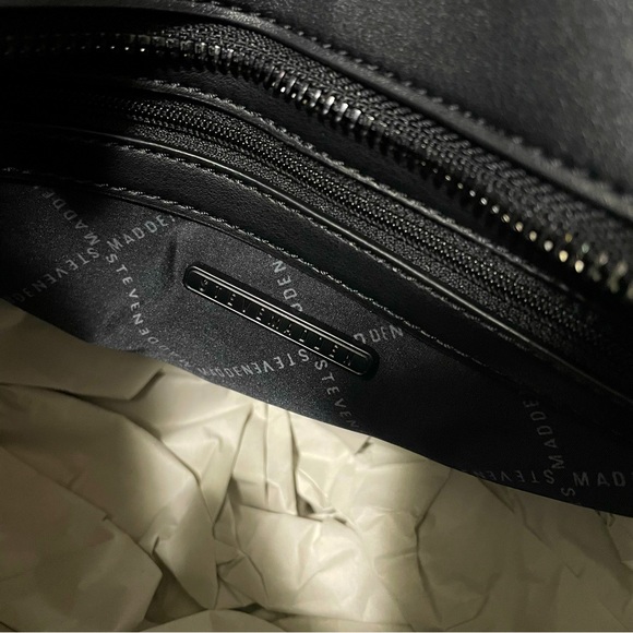 Steve Madden - Picture 7 of 7